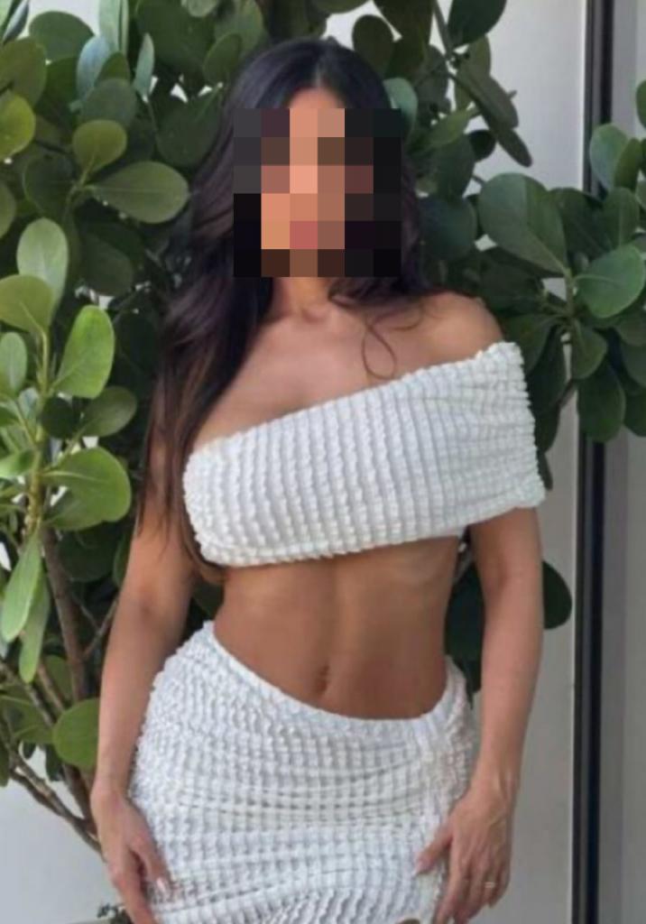 620282818: Chica busca chico en Pontevedra