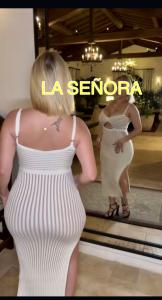 698524740: Chica busca chico en Alicante