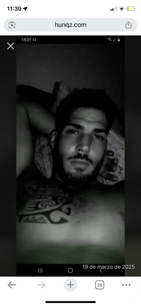 672918184: Chico busca chica en Barcelona