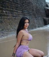 663437335: Transexual en Barcelona