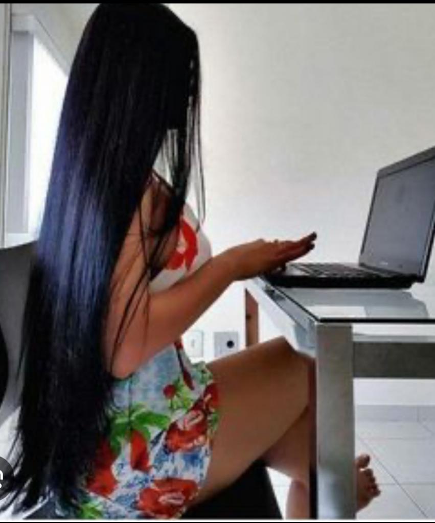 662572623: Chica busca chico en Cádiz