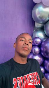 653857791: Chico busca chica en Málaga