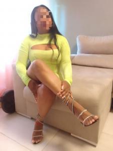 617763568: Chica busca chico en Sevilla