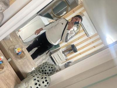 628302473: Chico busca chica en Zaragoza