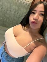 670089272: Chica busca chico en Barcelona