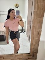 613724643: Chica busca chico en Barcelona