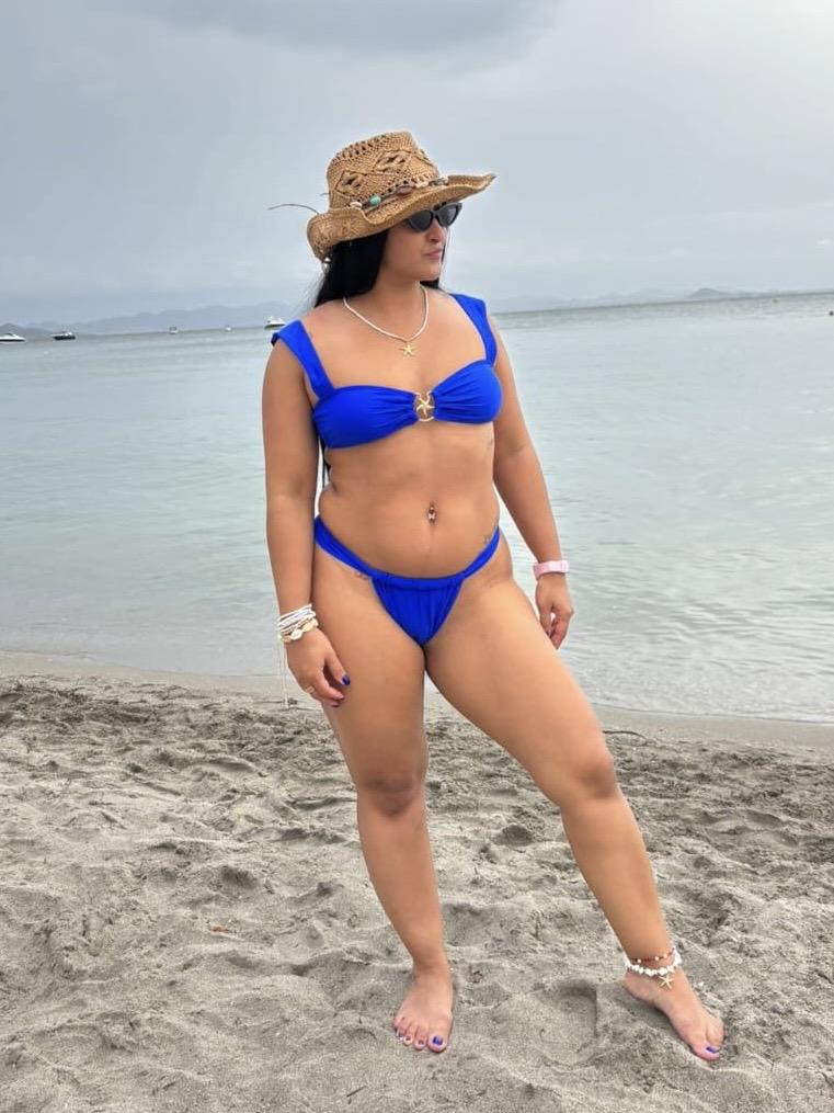 637946082: Chica busca chico en Madrid