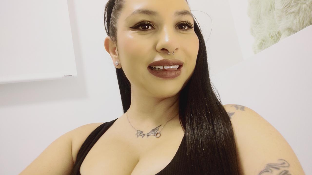 613802783: Chica busca chico en Alicante