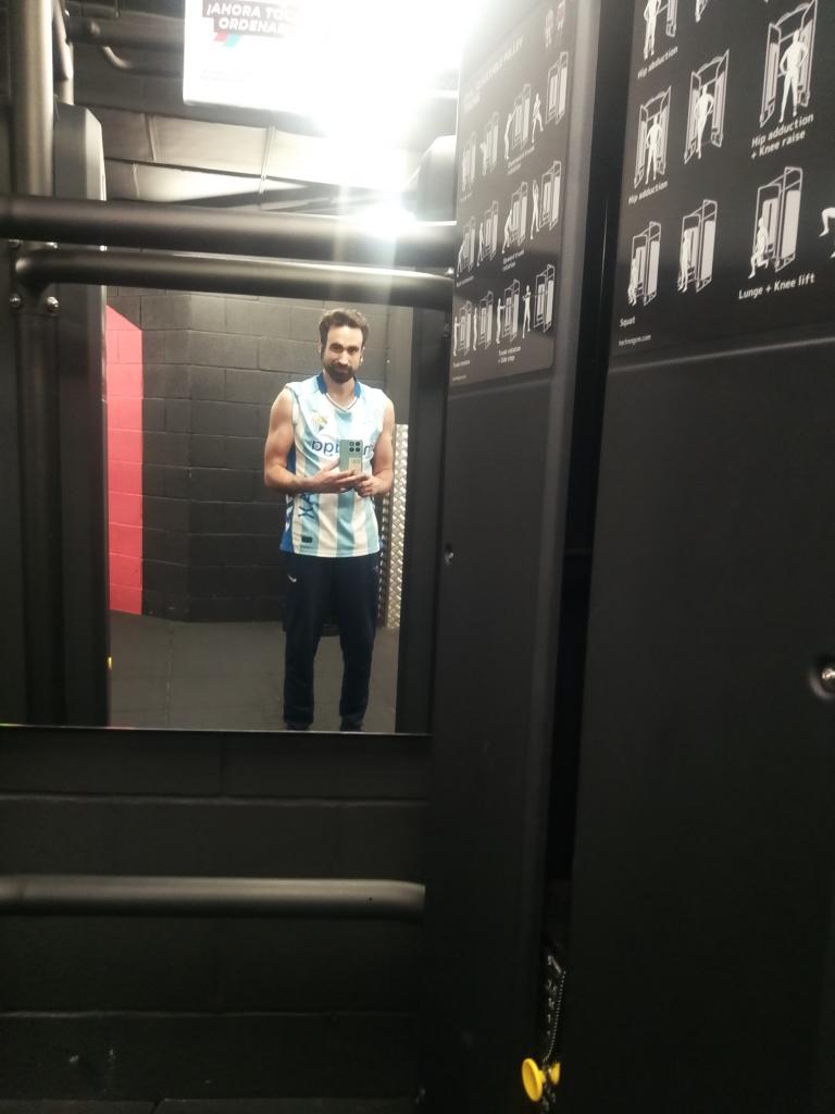 644100263: Chico busca chica en León