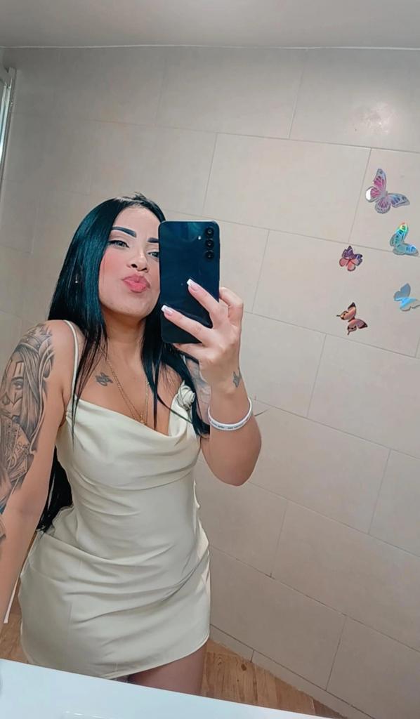 625719875: Chica busca chico en Madrid