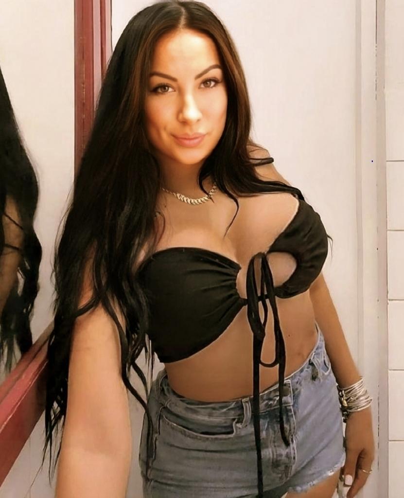 Chica busca chico en Menorca: 