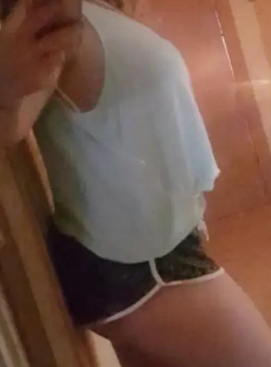 643172475: Chica busca chico en Guipúzcoa