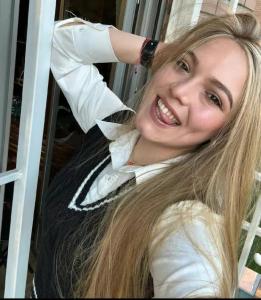 641418254: Chica busca chico en Gerona