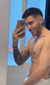 674996988: Chico busca chica en Málaga