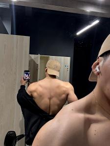 614076065: Chico busca chica en Navarra