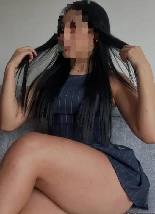 613544786: Chica busca chico en Melilla