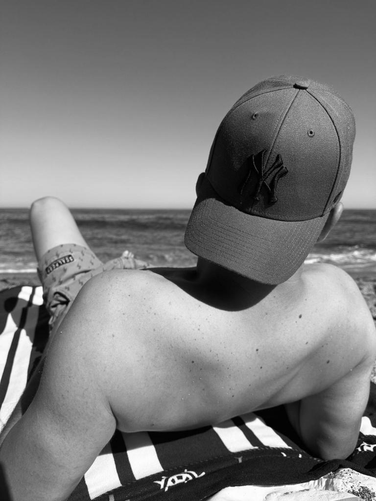 673606505: Chico busca chica en Málaga