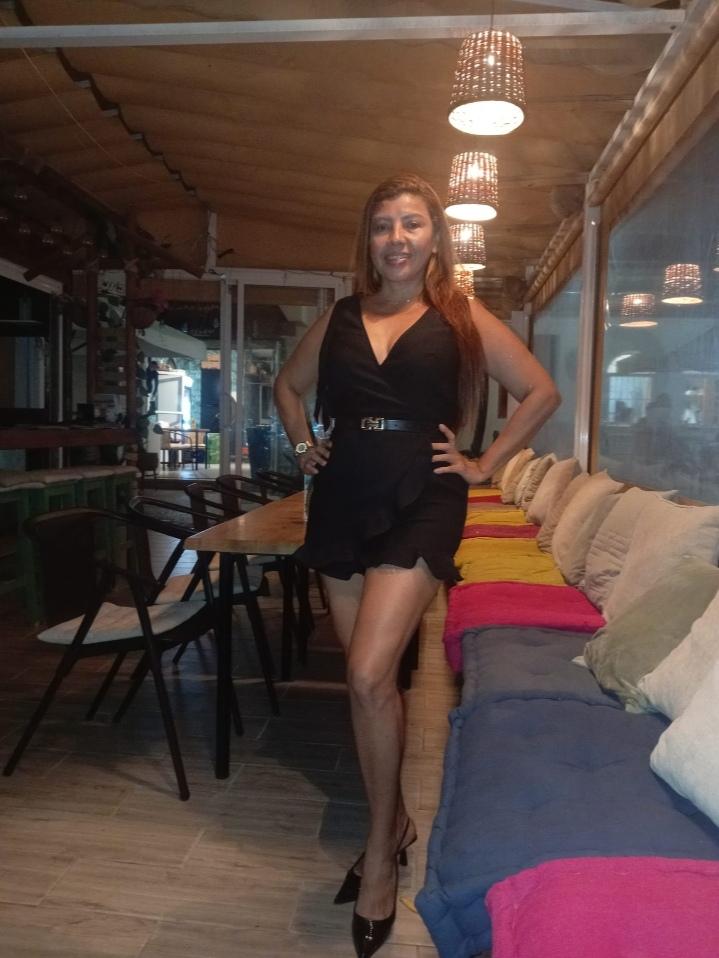 Chica busca chico en Huelva: 
