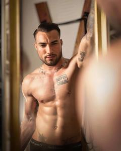 612561084: Chico busca chica en Navarra