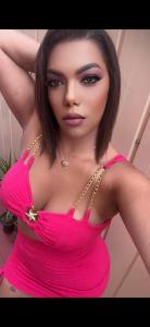 614008316: Chica busca chico en Barcelona