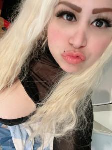 652316487: Chica busca chico en León