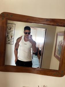 610422726: Chico busca chica en La Coruña