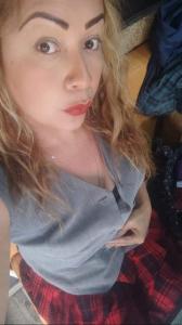 611358373: Chica busca chico en León