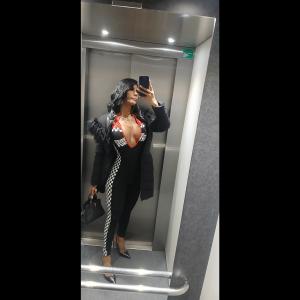 613383760: Transexual en La Coruña