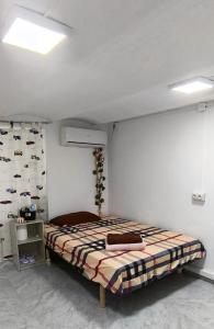 653450000: Chica busca chico en Barcelona