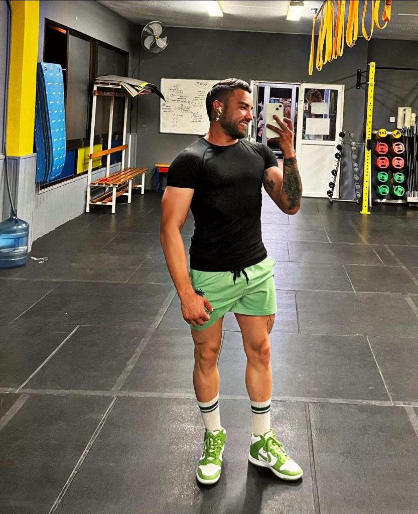 612561084: Chico busca chica en Navarra