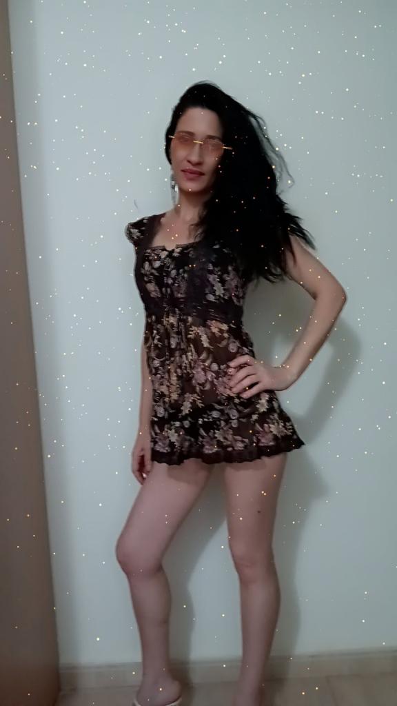 672557591: Chica busca chico en Murcia