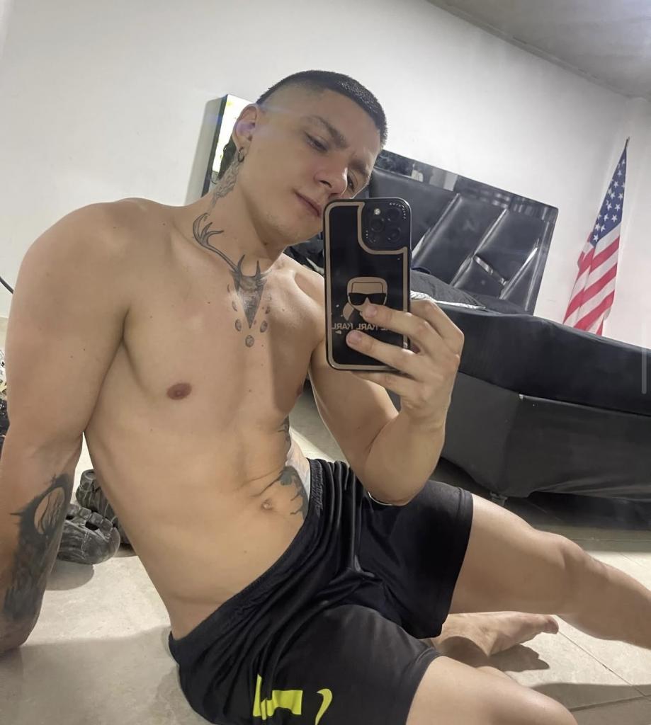 623121043: Chico busca chica en Sevilla