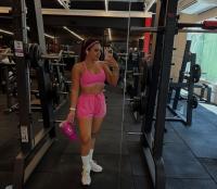 687232251: Chica busca chico en Alicante