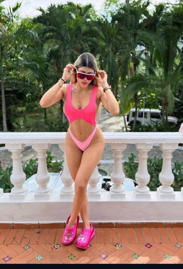 614721087: Chica busca chico en Madrid