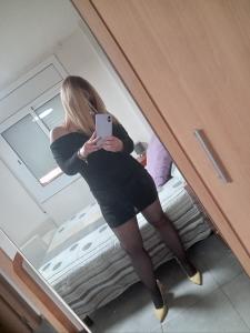 Chica busca chico en Barcelona: 