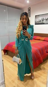 694224323: Chica busca chico en León