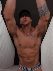 671796409: Chico busca chica en Navarra