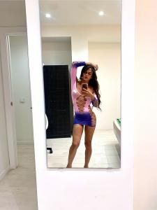 604313043: Chica busca chico en Valencia