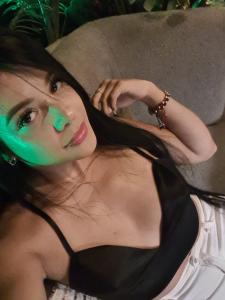 661278505: Chica busca chico en Cádiz