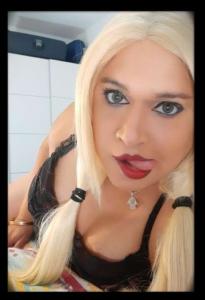 664308499: Transexual en Almería