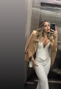 604817362: Chica busca chico en Mallorca