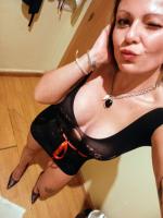 656318206: Chica busca chico en Barcelona