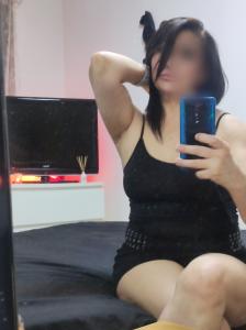 672989893: Chica busca chico en Murcia