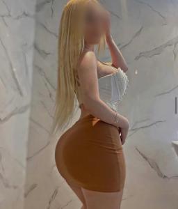 722400916: Chica busca chico en Madrid