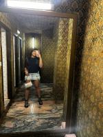 647119077: Travesti en León