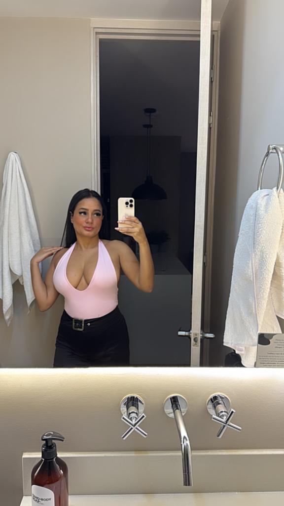 613733555: Chica busca chico en Málaga