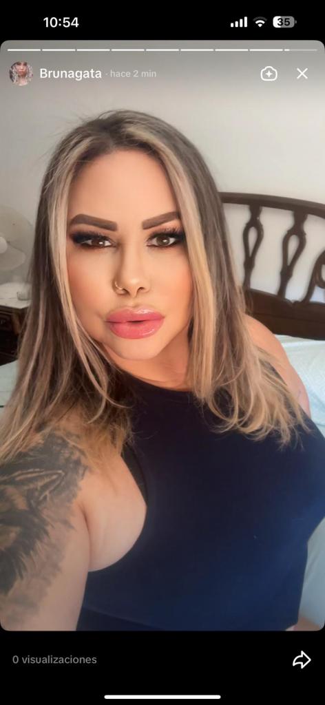 Chica busca chico en Barcelona: 