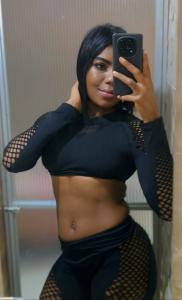 615094652: Chica busca chico en Gerona