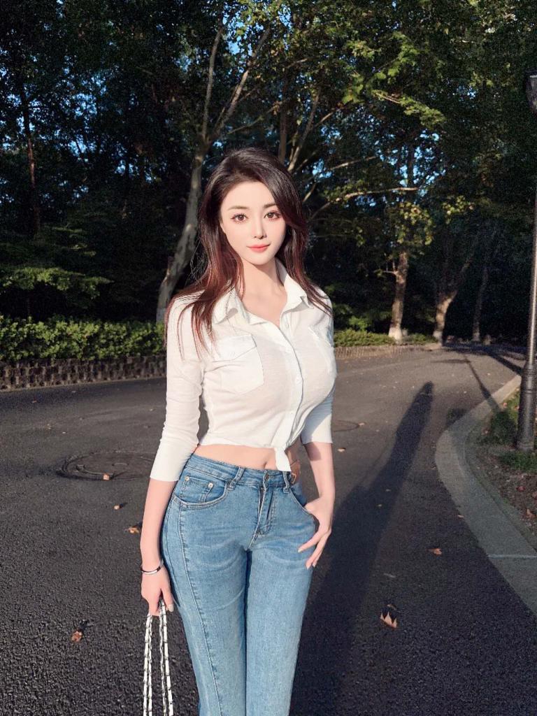 667721465: Chica busca chico en Madrid