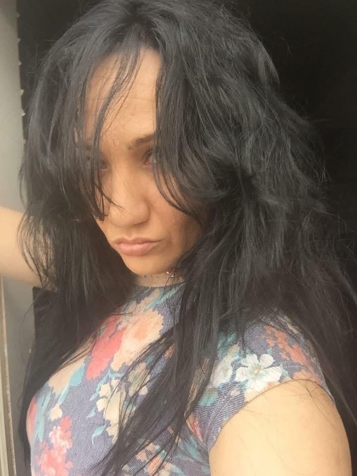 617048844: Chica busca chico en Barcelona